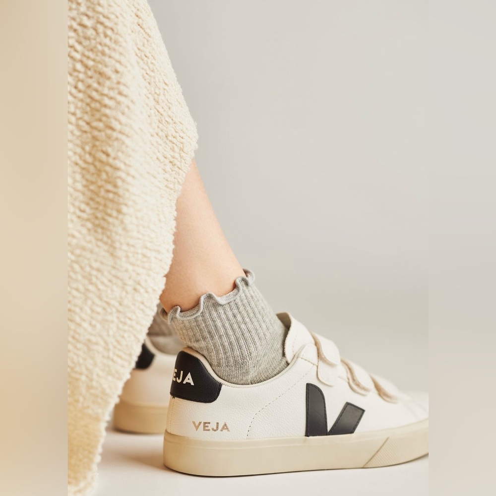 Veja Women's White Sneaker with Black V Detail - Picture 2 of 11